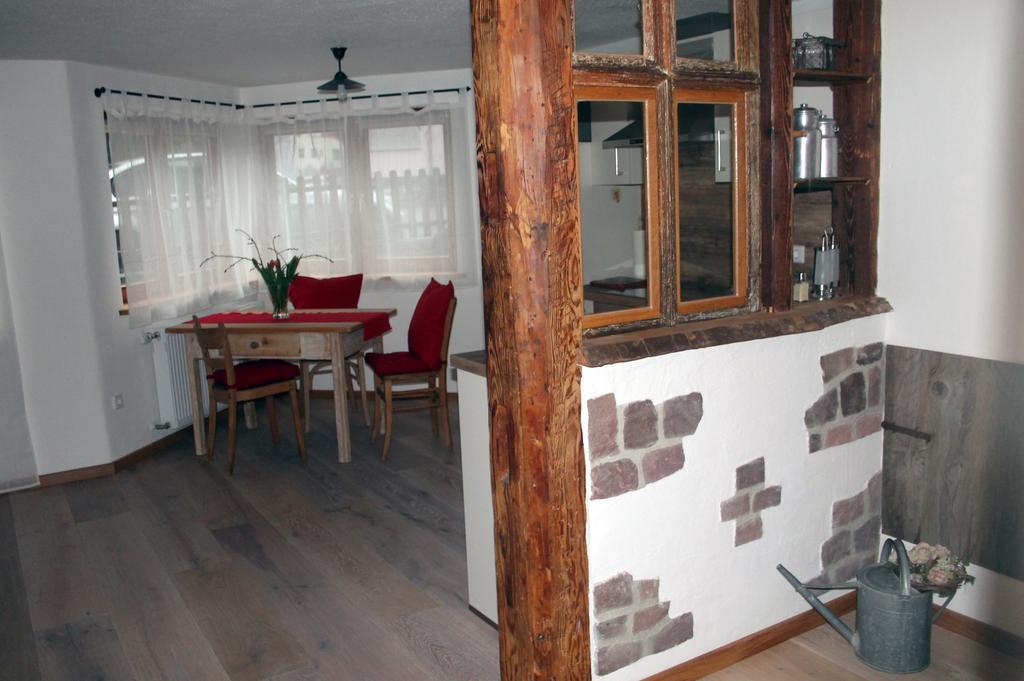 Haus Am Bergli Apartment Herbolzheim Room photo